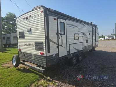 2019 Palomino Puma photo 8