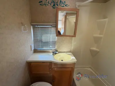 2005 R-Vision Trail Lite photo 22