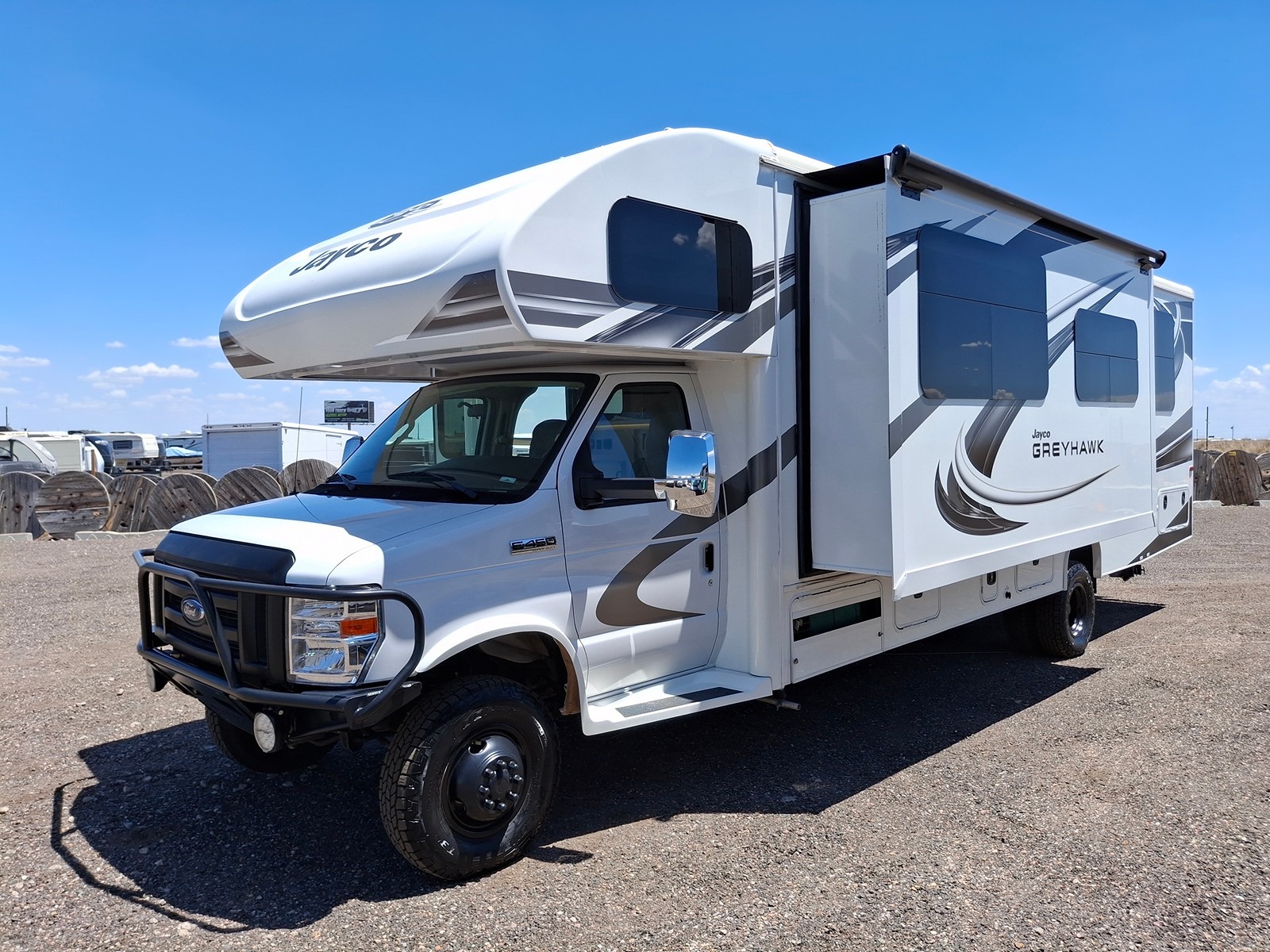 2021 JAYCO GREYHAWK exterior