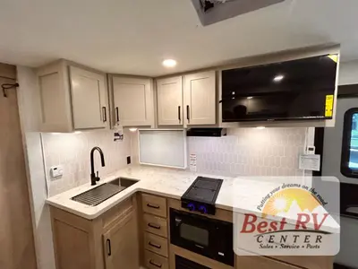 2027 Ember RV Touring Edition photo 22