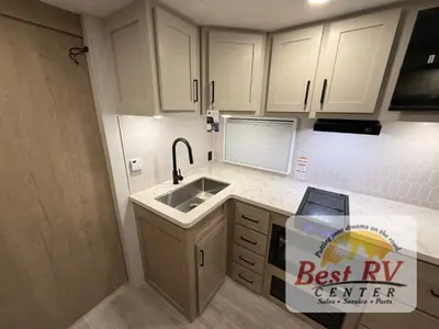 2027 Ember RV Touring Edition photo 22