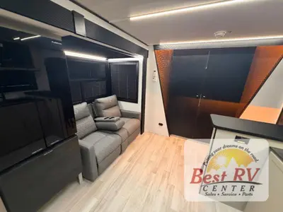 2027 Keystone RV Walkabout photo 45