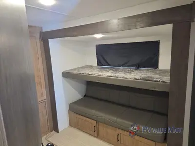 2024 Coachmen RV Freedom Express Ultra Lite photo 27