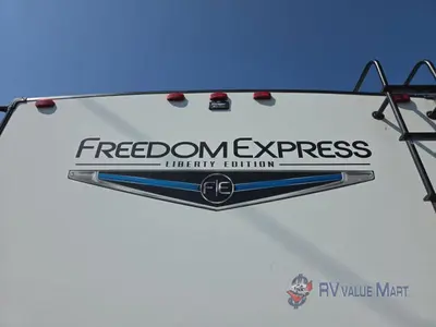 2024 Coachmen RV Freedom Express Ultra Lite photo 11