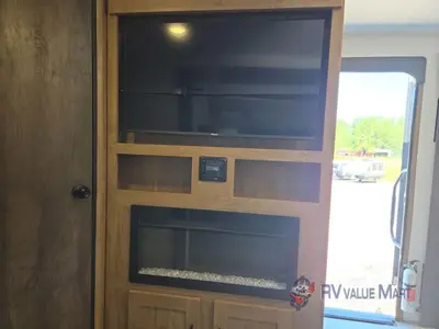 2024 Coachmen RV Freedom Express Ultra Lite photo 22
