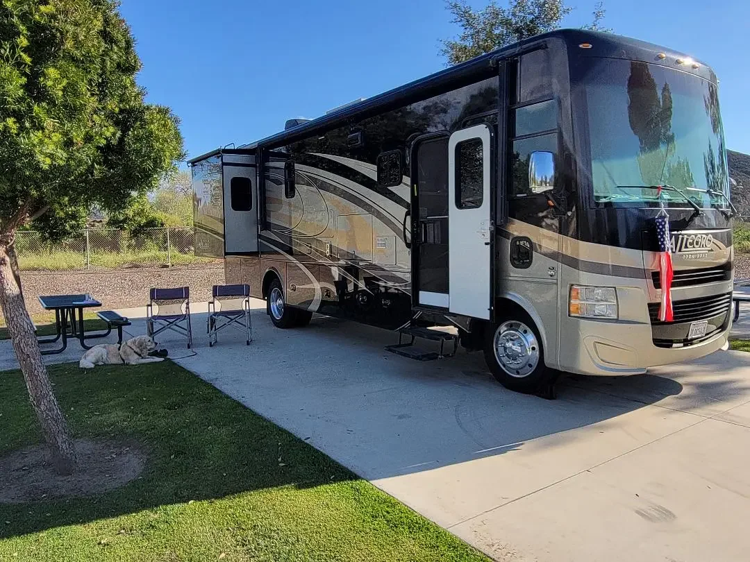 2015 TIFFIN MOTORHOMES ALLEGRO OPEN ROAD exterior