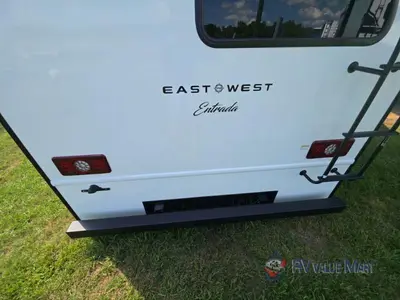 2027 East to West Entrada photo 15