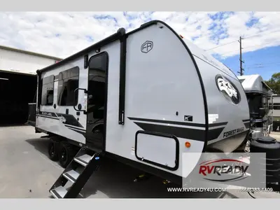 2027 Forest River RV Cherokee Grey Wolf Black Label photo 5