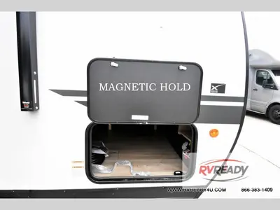 2027 Forest River RV Cherokee Grey Wolf Black Label photo 39