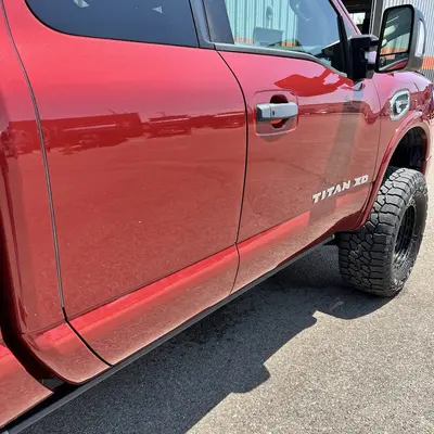 2017 Nissan Titan XD photo 4