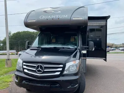 Used 2019 Thor Motor Coach Quantum Sprinter KM24