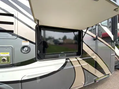 2019 Thor Motor Coach Quantum Sprinter photo 10