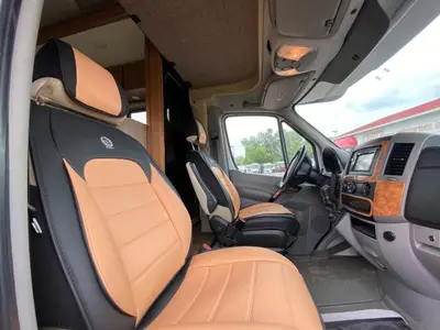 2019 Thor Motor Coach Quantum Sprinter photo 37