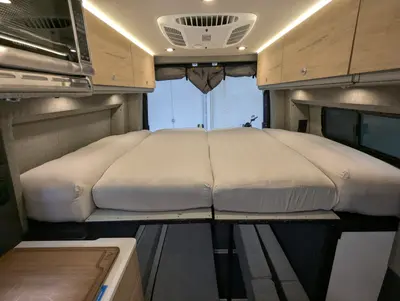2025 Storyteller Overland DARK MODE OG photo 40
