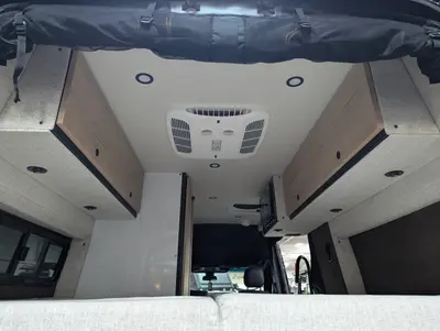 2027 Storyteller Overland Darkmode photo 17