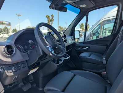 2027 Thor Motor Coach Tranquility photo 13