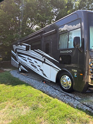 2024 THOR MOTOR COACH INDIGO photo 2