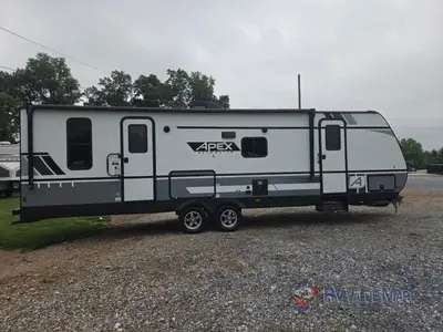 2022 Coachmen RV Apex Ultra-Lite photo 9