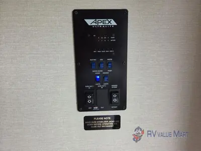2022 Coachmen RV Apex Ultra-Lite photo 18