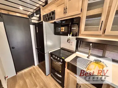 2027 Forest River RV Cherokee Timberwolf photo 32