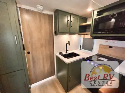 2027 Forest River RV No Boundaries photo 35