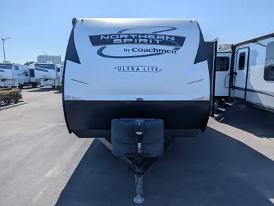 2022 Coachmen Northern Spirit Ultra Lite 1943RB photo 3