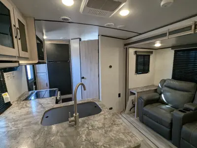 2022 Coachmen Northern Spirit Ultra Lite 1943RB photo 16