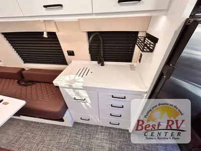 2027 Coachmen Galleria photo 37