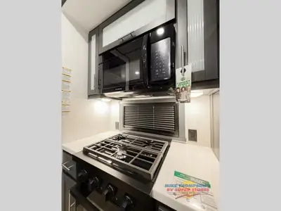 2026 Forest River RV Shockwave photo 17