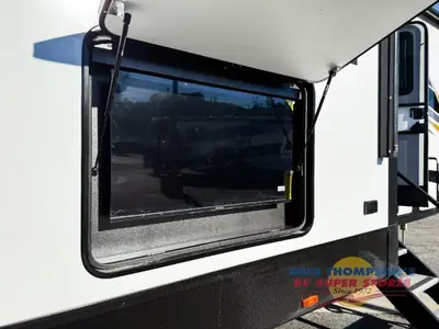 2026 Forest River RV Shockwave photo 8