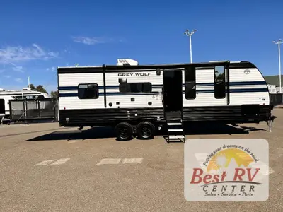 2027 Forest River Cherokee Grey Wolf photo 2