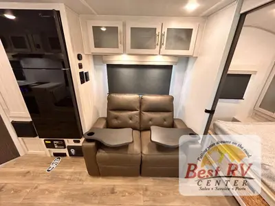 2027 Forest River R-POD photo 15