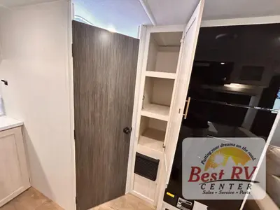 2027 Forest River R-POD photo 32