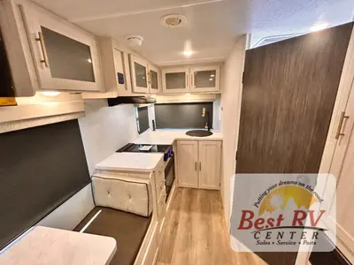 2027 Forest River R-POD photo 34