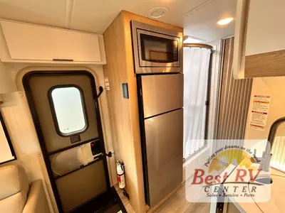 2027 Thor Motor Coach Delano Sprinter photo 40
