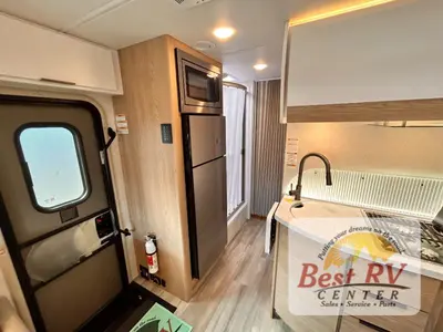 2027 Thor Motor Coach Delano Sprinter photo 39