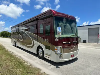 2015 TIFFIN MOTORHOMES ZEPHYR photo 3
