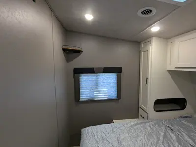2025 Genesis Supreme RV Vortex photo 16