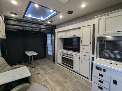 2025 Genesis Supreme RV Vortex photo 20