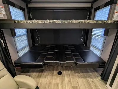2025 Genesis Supreme RV Vortex photo 34