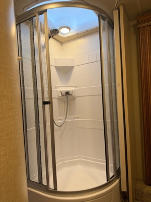 2017 WINNEBAGO ASPECT photo 8