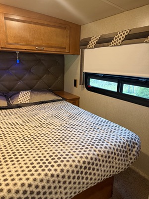 2017 WINNEBAGO ASPECT photo 11