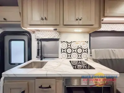 2026 Forest River RV Sunseeker LE photo 17
