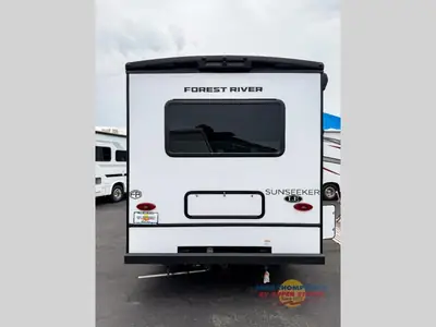 2026 Forest River RV Sunseeker LE photo 6