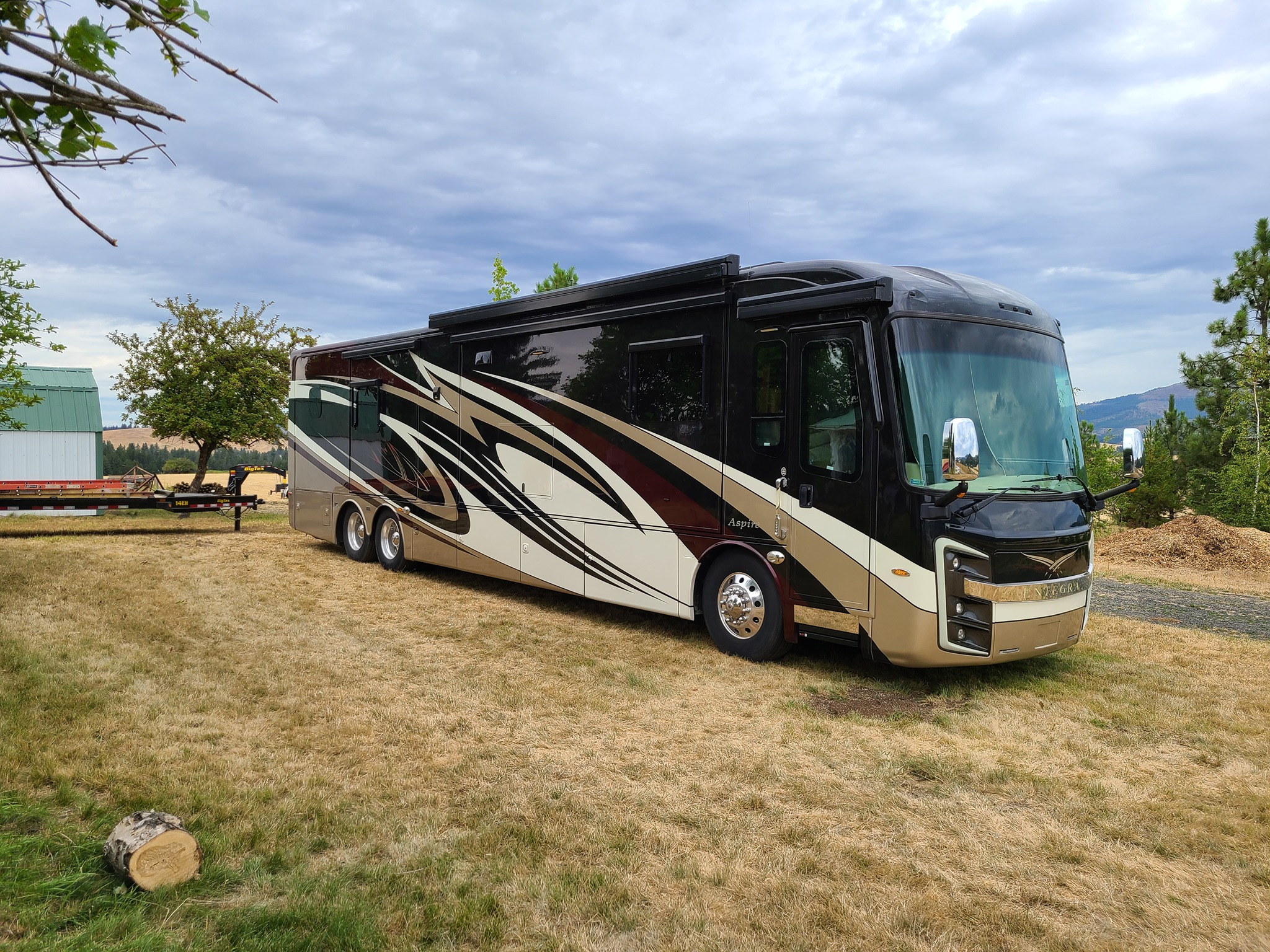 2016 ENTEGRA COACH ASPIRE exterior