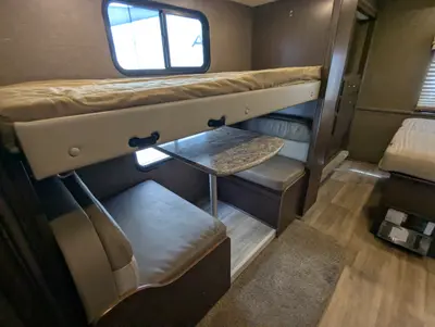 2020 Thor Motor Coach Four Winds photo 16