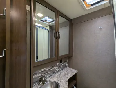 2020 Thor Motor Coach Four Winds photo 20