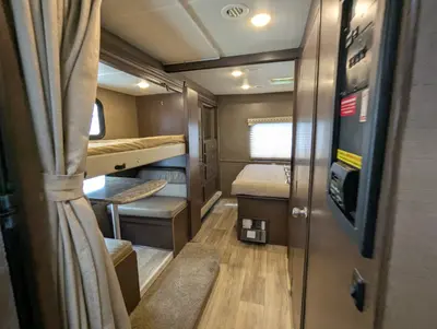 2020 Thor Motor Coach Four Winds photo 15