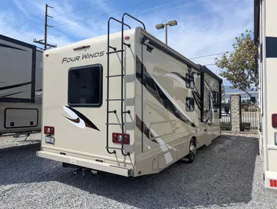 2020 Thor Motor Coach Four Winds photo 6