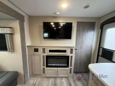 2022 Coachmen Catalina Legacy photo 26